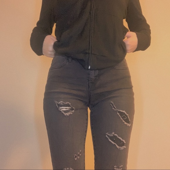 Black skinny jeans from Fashion Nova